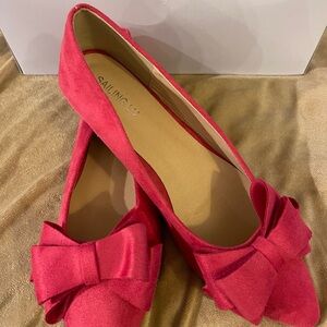 Women's Vibrant Pink Bow Loafers